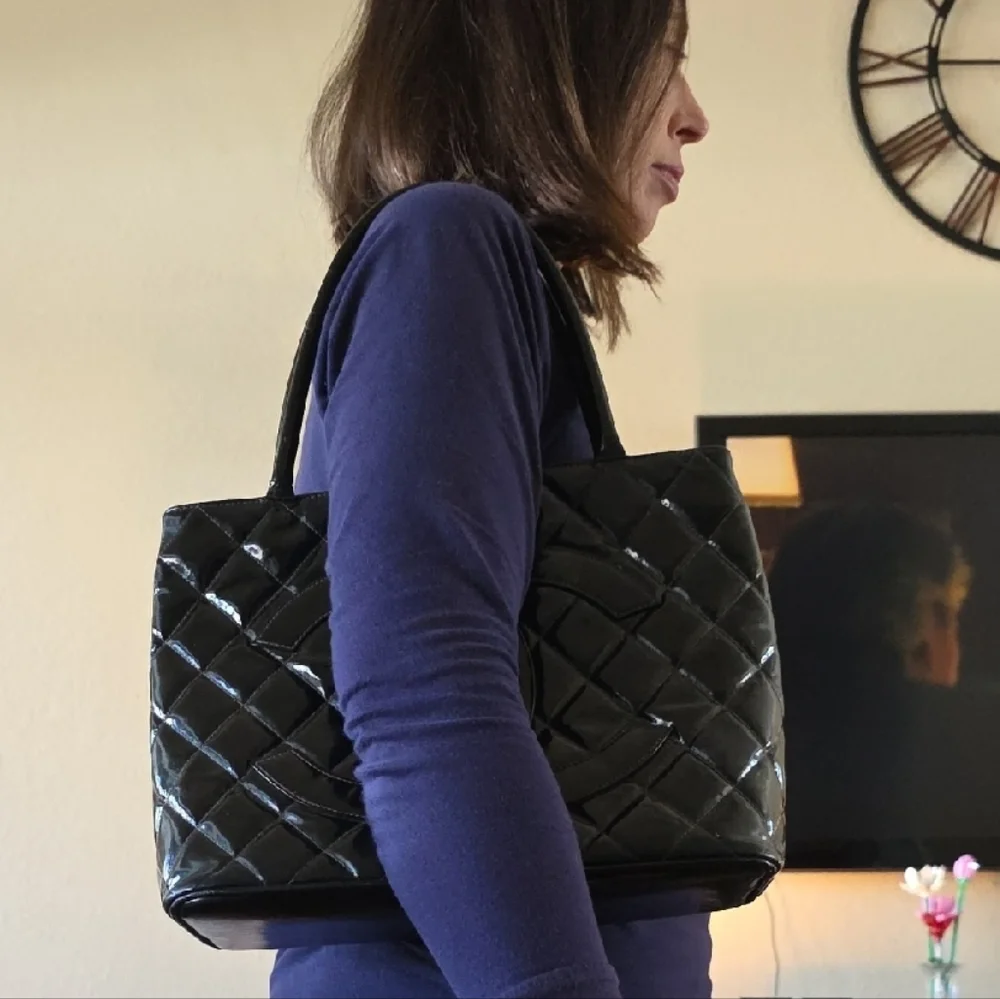 CHANEL Black Quilted Patent Leather Shoulder Bag with Gold Medallion Authentic - Picture 12 of 12